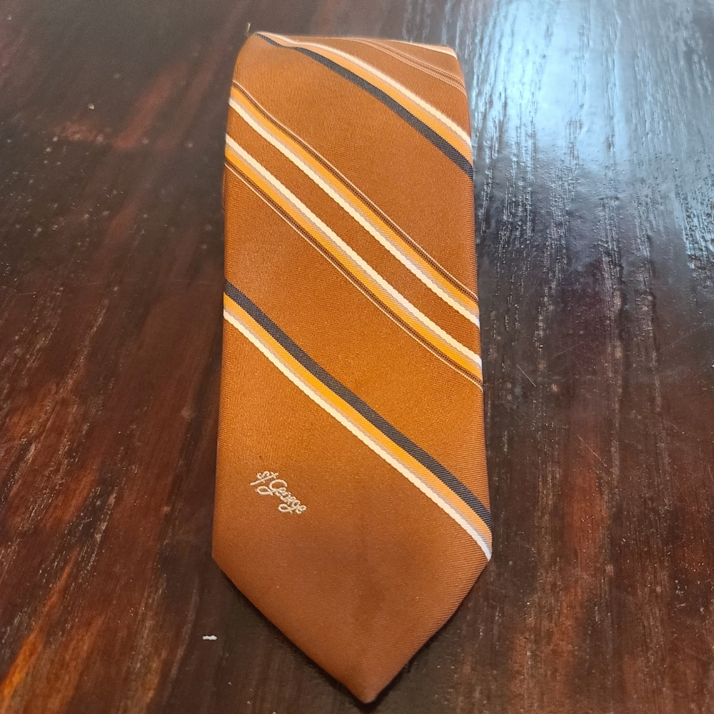 Vintage Allyn St George for Wembley Mens Neck Tie Brown White Blue Stripe 56.5"